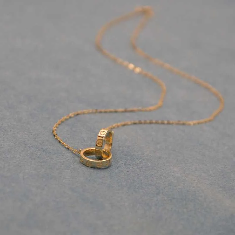 Trendência do designer deslumbrante colar de ouro puro 14k feminino clássico de moda carter anel duplo anel de uma peça de colarinho de corrente L0Z9