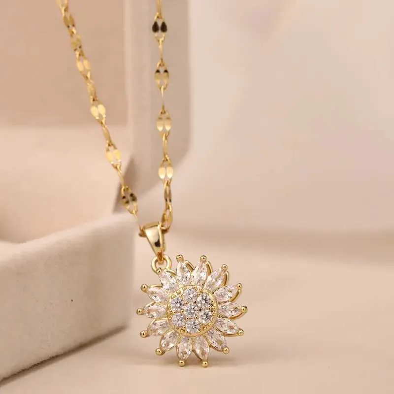 Pendant Double-layer Rotatable Suower Necklaces For Women Chain Choker Stainless Steel Jewelry Accessories Free Shipping_voghion.com
