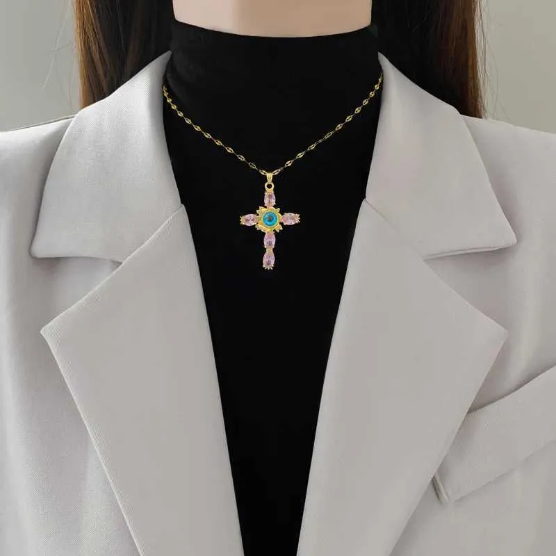 Collares colgantes de moda con cruz de ojo de diablo, collar ligero y femenino, hermoso, cadena de clavícula versátil_voghion.com