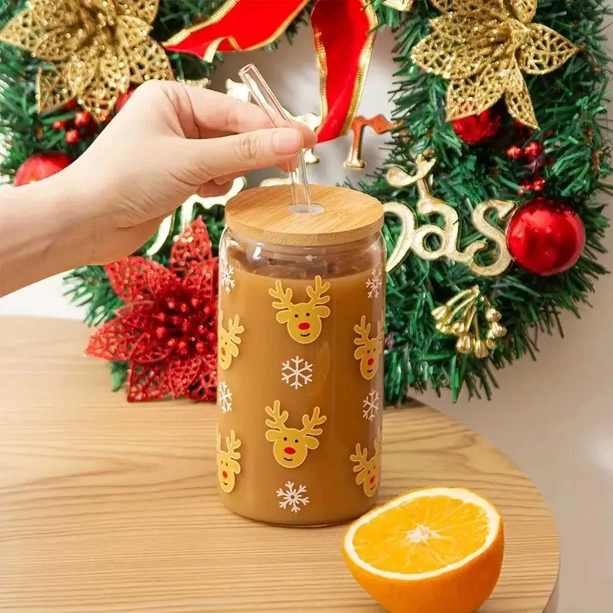 Tumblers 16oz Snowflake Deer Pattern Drinking Glass Can With Bamboo Lid Straw Iced Coffee Tumbler For Christmas Gifts Summer Cup H240425