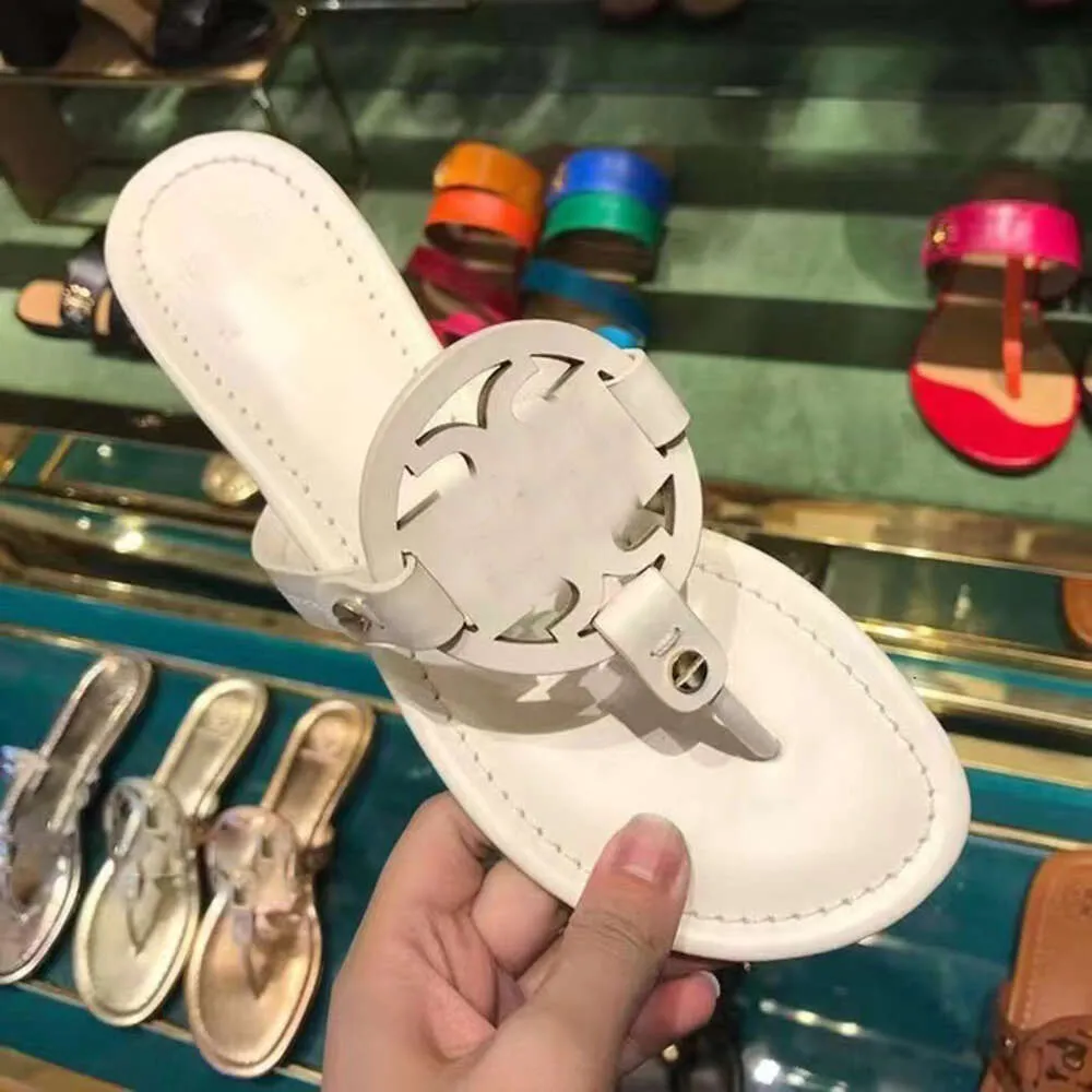 Bestförsäljande designer Sandal Miller tofflor ToryButch Sandal Womens Summer Fashion Flat Sandal Factory Luxury Slide Flip Flops Shoe äkta läderrosa skor