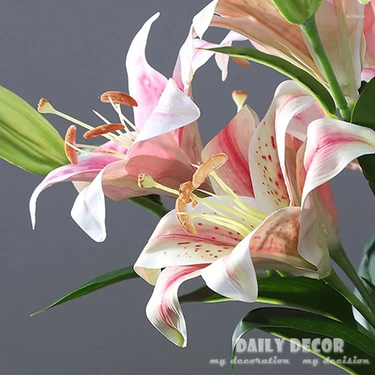 Fiori decorativi 10pcs/lot!Simulazione ad alta simulazione 3D Real Touch 88 cm Long 3 teste Lily Wholesale Wedding