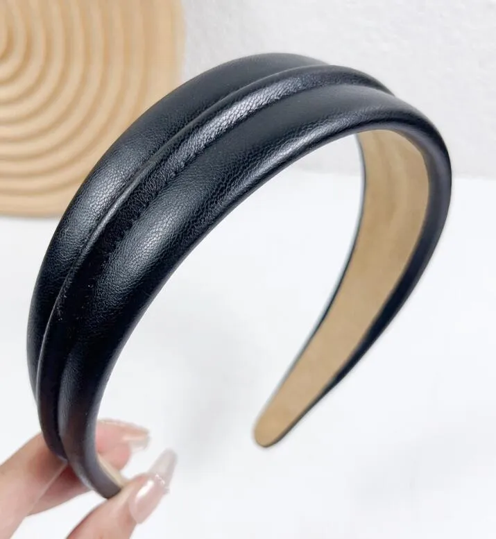 Fashion Girl Wide PU Leather Headband All Go Out Big Version Hair Card Network Red Simple Retro Hong Kong Thunder Hoop Female