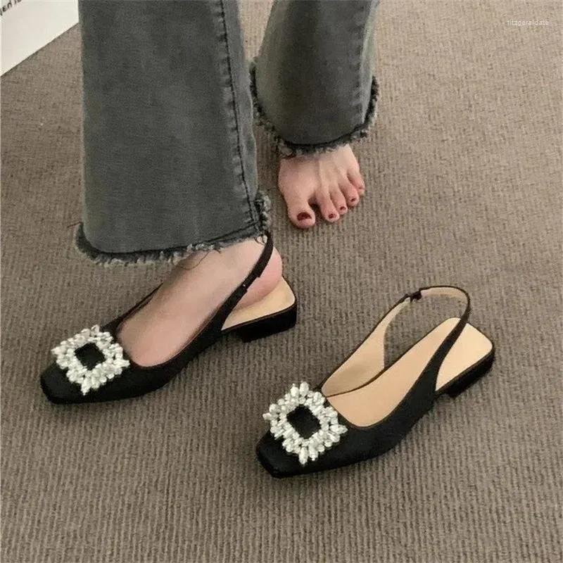 Gelegenheitsschuhe Strass -Sandalen Mary Jane flache Mund Komfort Frau Sommer Heels Med spitze Mädchen High Retro Medium Mode