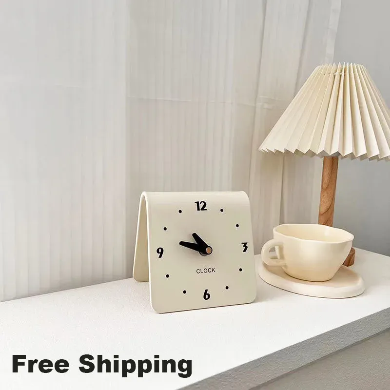 Clocks Cream Table Clock Creative Vintage Alarm Clock Bedside Silent Clock Watch Living Room Pendulum Clock Tabletop Home Decor