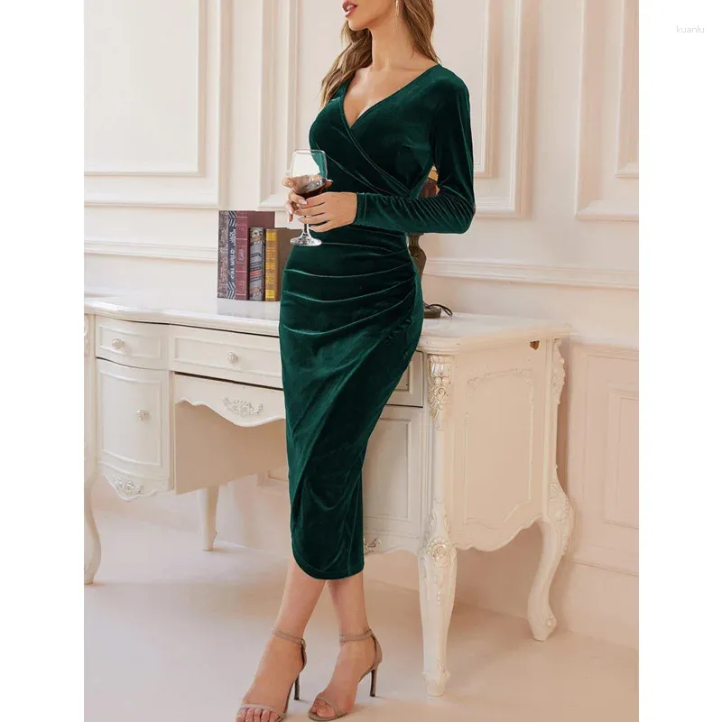 velvet Bodycon Dress for Women - Long Sleeve, Deep V-Neck, Perfect for Spring and Autumn Cocktail and Evening Events