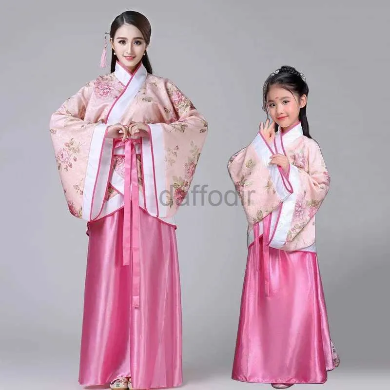 Portez des enfants Hanfu 2023 Costume chinois Kids Flower Girl Robes Traditonal Stage Wear Women Dance Costume Robe de fée adulte D240425