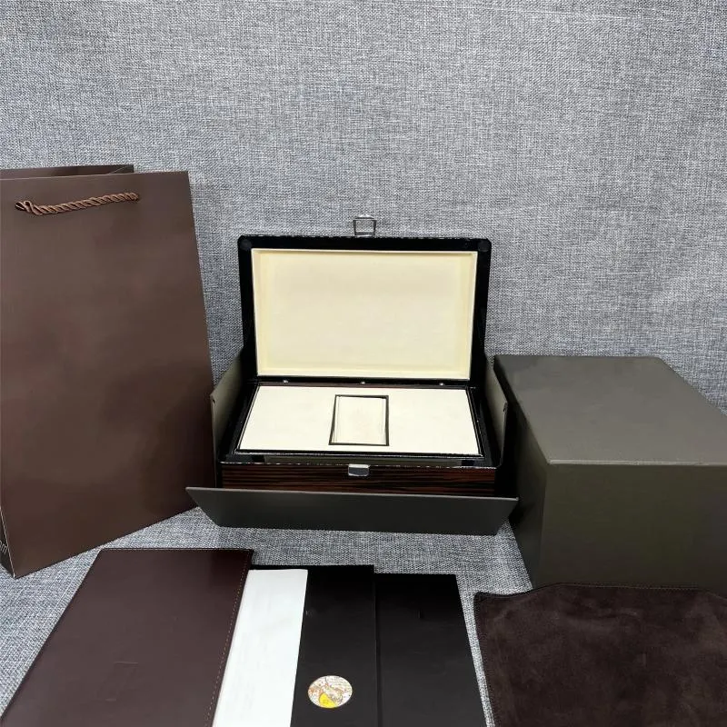 Watch Boxes Fournisseur d'usine Brown avec PP PP Box Box Papers Carte Personnalisation de la personnalisation