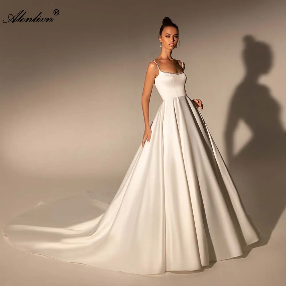 Simple Style Spaghetti Straps Ball Gown Wedding Dress Beading Pearls Neck princess Bridal Gowns With Satin