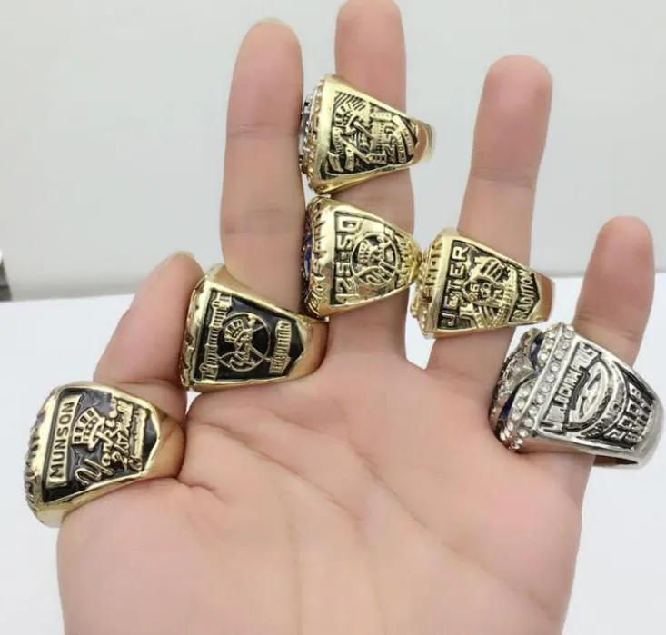 Fans039Collection of Souvenirs New York 2009 Yankees Championship Ring TideHoliday Gifts till Friends2211977