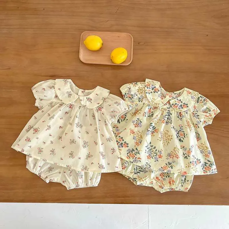 Zestawy odzieży 2023 Zestaw ubrania dla niemowląt Summer Floral Baby Baby Suits Peter Pan kołnierz i Bloomer 2 szt. H240425