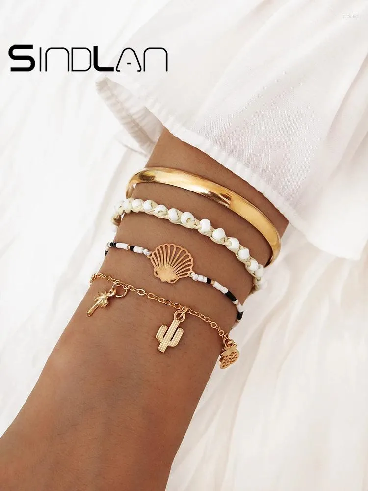 Bracelets de charme Sindlan 4 PCs Boho Weave para mulheres Smooth Open Bangle Bords Chain Chain With Metal Shell Beach Girl Wrist Je