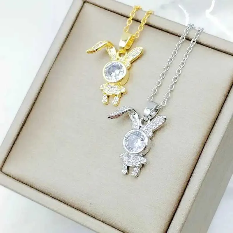 Halsketten Mode Niedliche Weltraumkaninchen Halskette Klassische Große Ohren Persönlichkeit Tier Wildes Schlüsselbein Kette Anhänger Geschenk_voghion.com