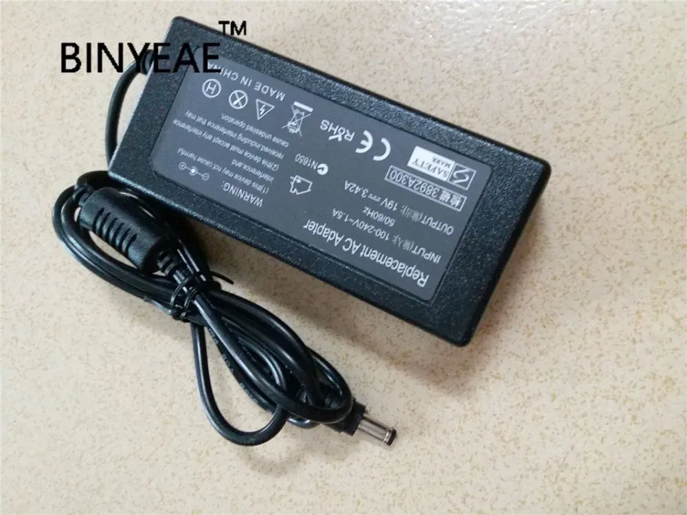 Laddare 19V 3.42A 65W Universal AC Adapter Batteriladdare för Packard Bell Model MS2384