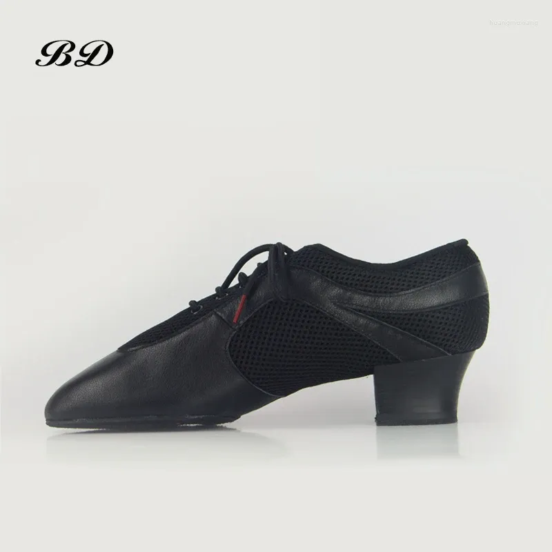 Кроссовки танцевальной обуви BD 468 Латинские бальные мужчины обувь современная джазовая проскальзывание черная подлинная кожаная эластичная сетка мягкая подошва