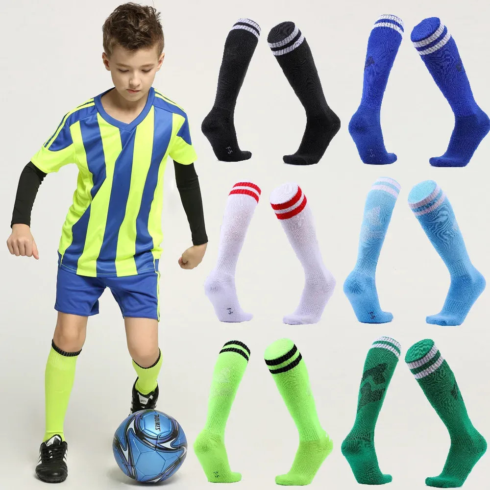 Soccer Kids Soccer Football Socks Strumpor High Quality Long Tube Knäbomull Leging Baseball Running Sport Boy Girl Children Socks