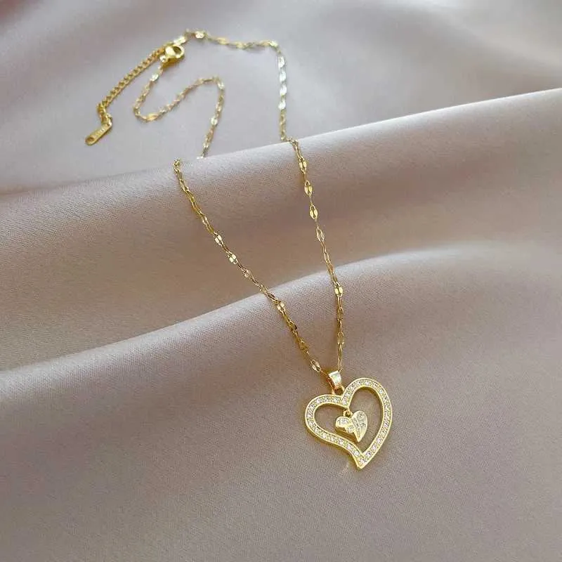 Double Heart Pendant Necklace Stainless Steel Minimalist Style_voghion.com