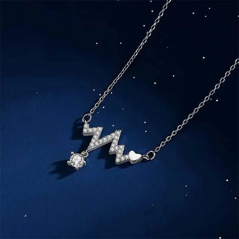 Necklaces Fashion French Romantic ECG Couple Confession Love Necklace Ladies Light Design Clavicle Chain Heartbeat_voghion.com