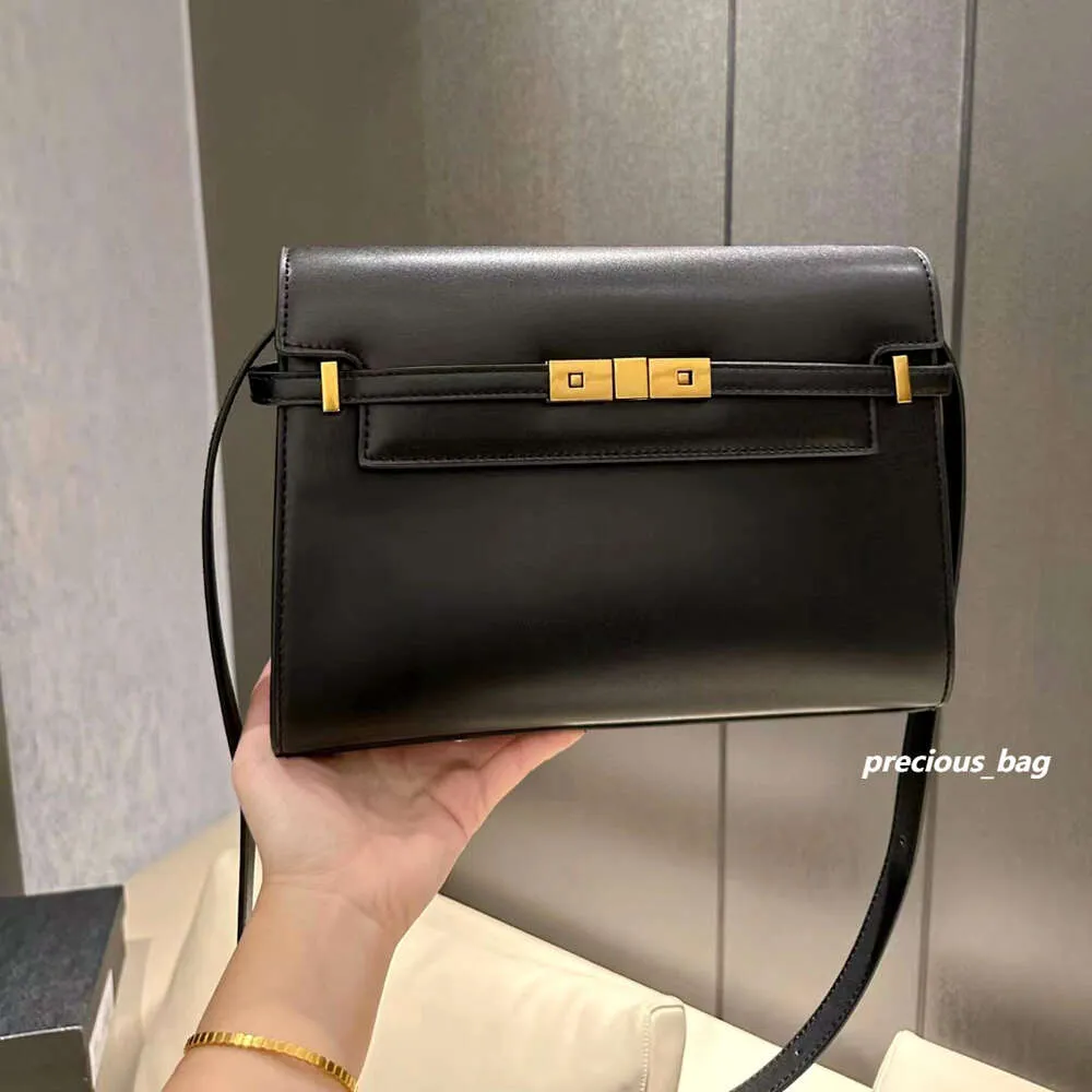 2024 Deri Manhattan Tote Omuz Çantası Ayna Kalite Tasarımcısı Lüks Çanta Çanta Pochette Crossbody Moda Kadınlar Tofu Sling Debriyaj Çanta