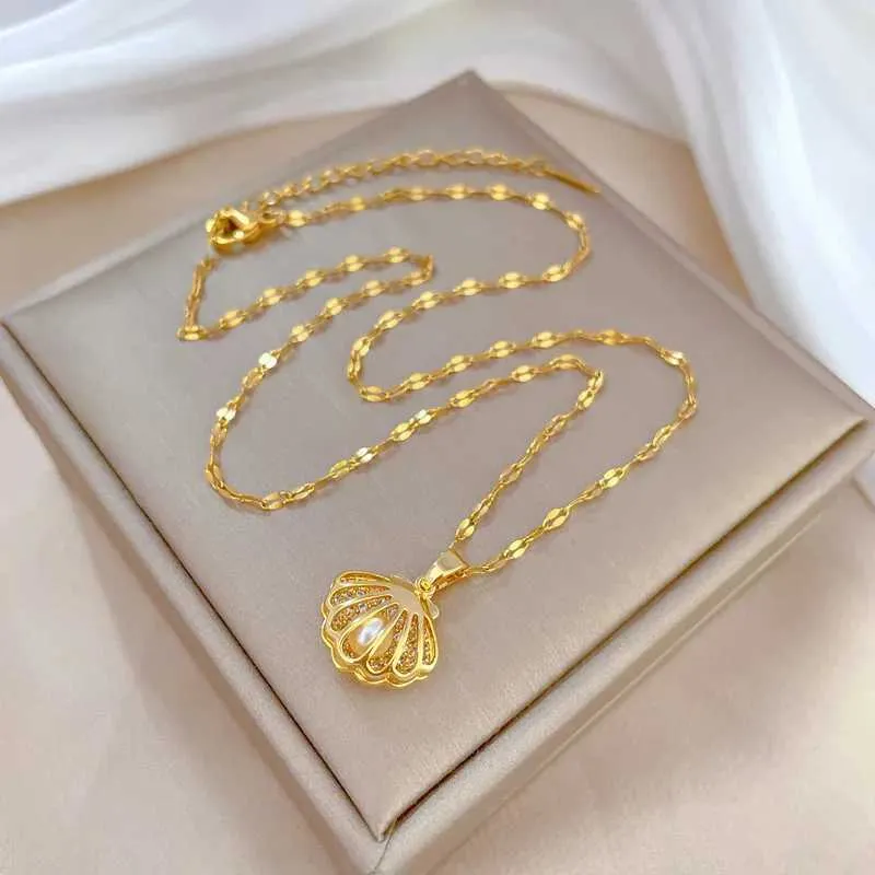 Pendant Necklaces Fashionable Light Personalized Micro-embellished Jewelry Shell Pearl Necklace Classic Stainless Steel_voghion.com