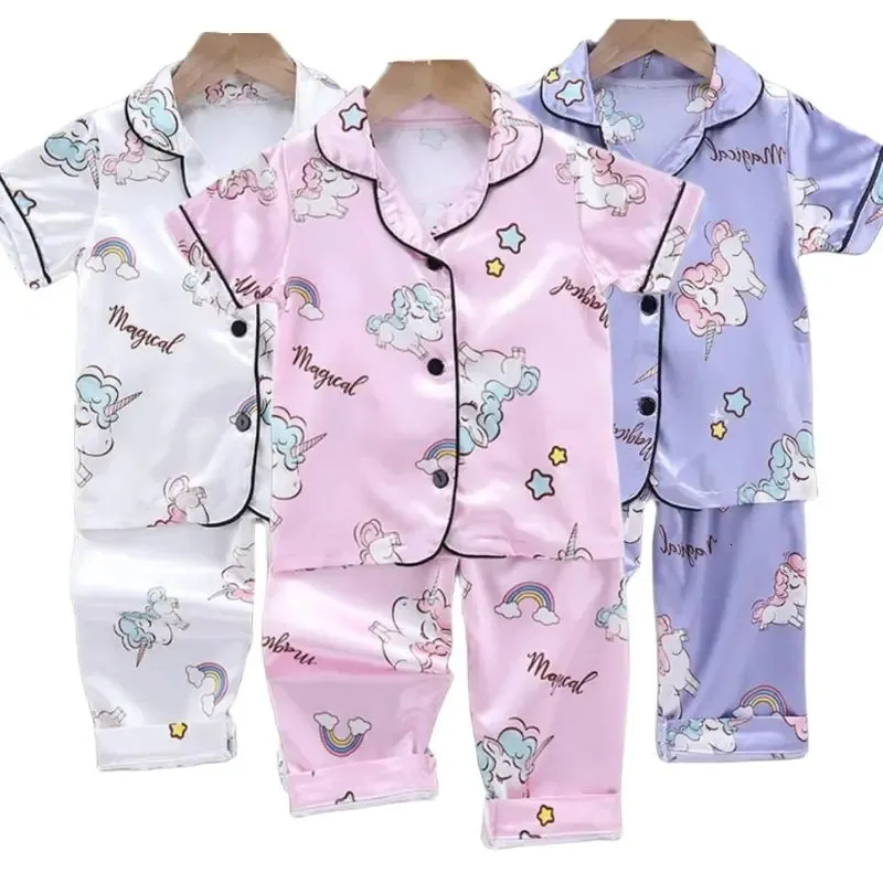 Childrens Pajamas Set Summer Baby Suit Kids Clothes Toddler Boys Girls Lce Silk Satin Cartoon Printing Tops Pants 2pc Home Wear 240410