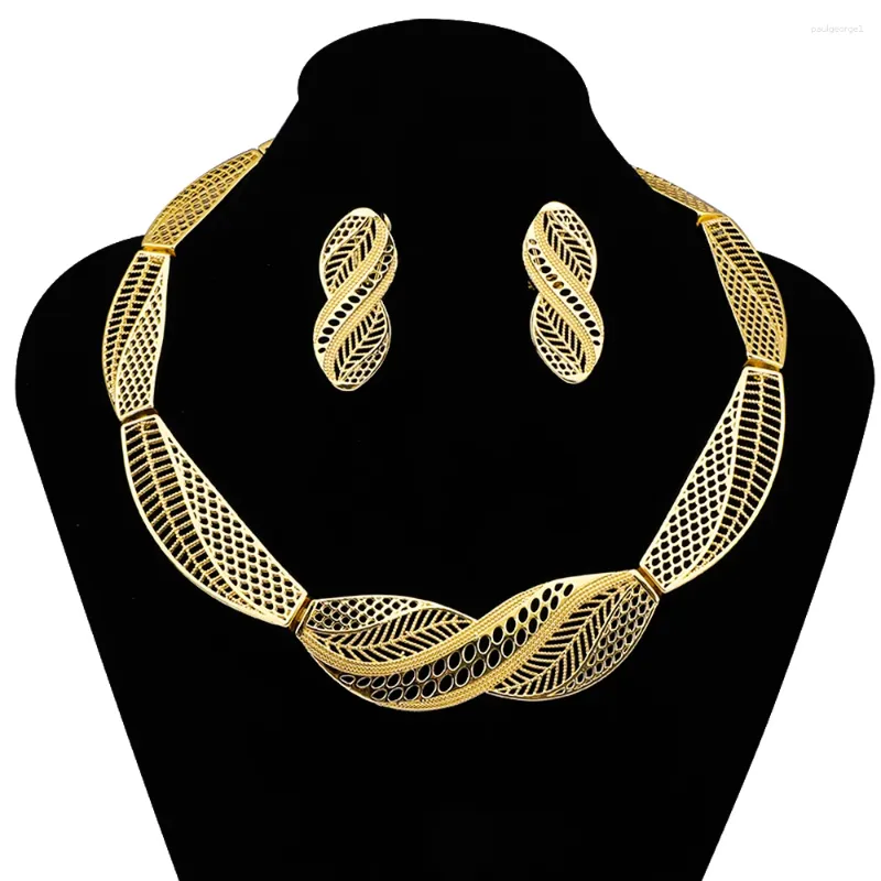 Orecchini di collana Set Women and Earring alla moda Eleganti Accessori per abiti da sera di lusso elegante