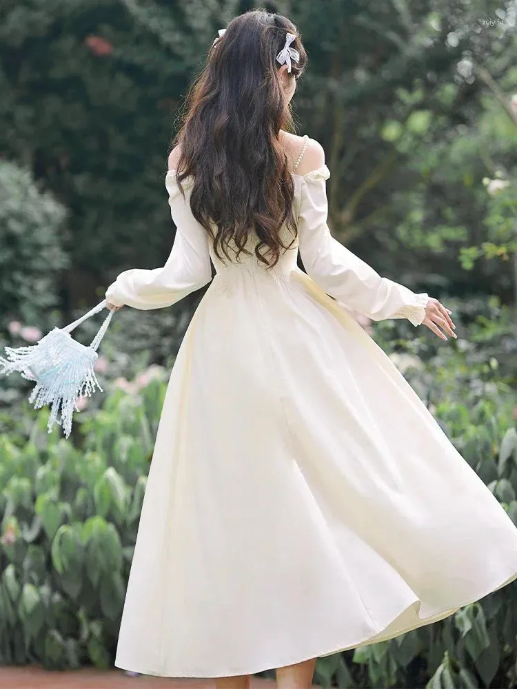 DHgate.com:French Elegant Pastoral Fairy Dress, Slim Waist