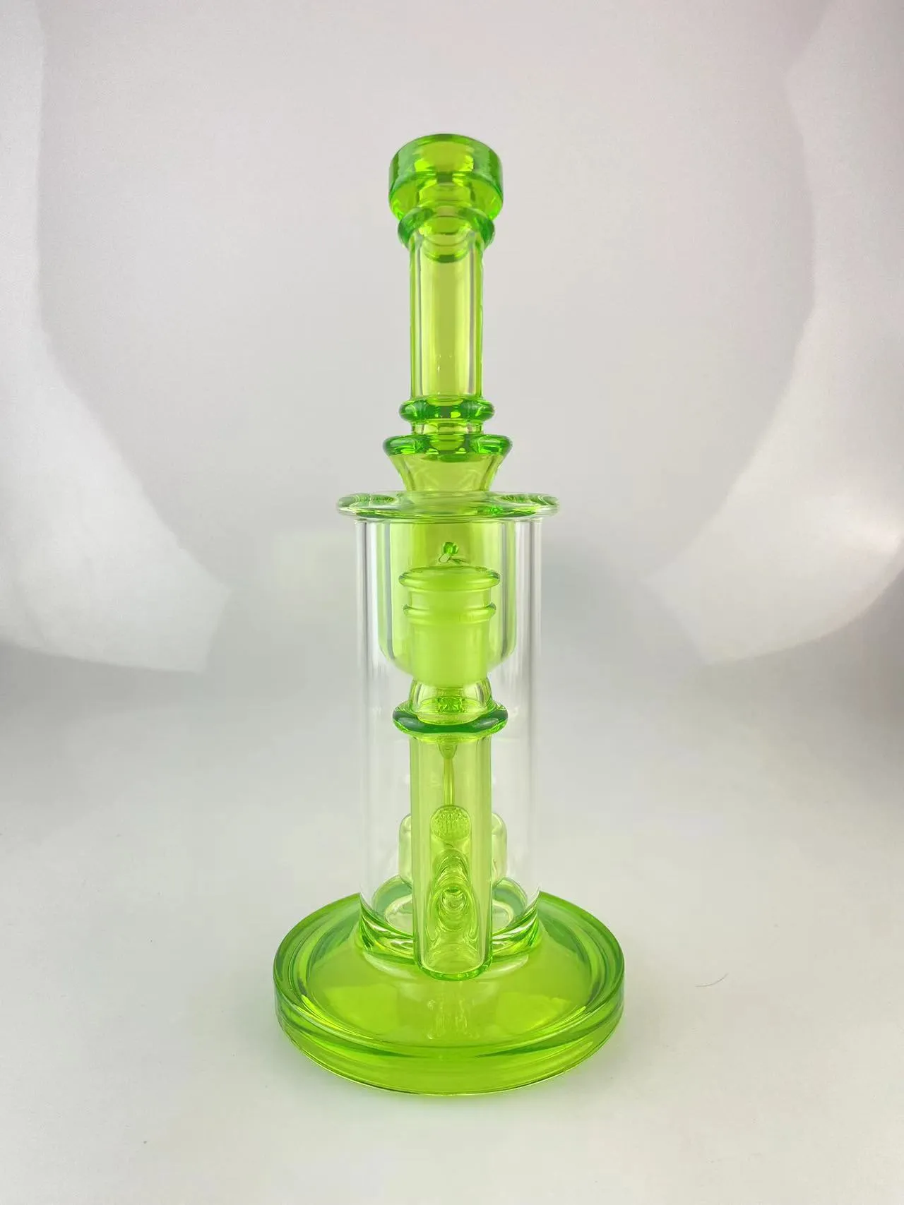 SPECIAL PIPES rig 14mm joint full colored with fluorent green and purole cfl Each type only one in stock now . First come first serve