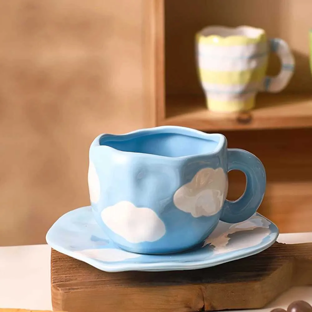 Tumblers desenhados à mão Desenho de café com cerâmica floral Copo em casa com molho de café da manhã suco de suco de chá de chá e bebida H240425