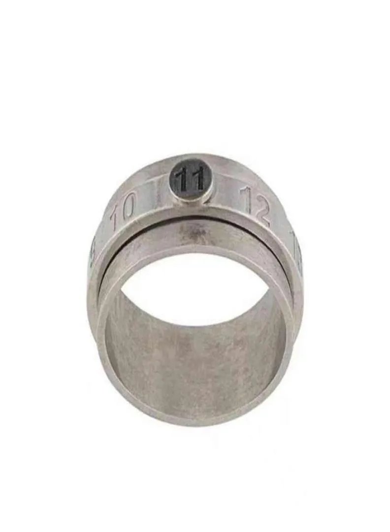 Margiela -stijl 925 zilveren roteerbare digitale gesneden marguera gebruikte ring250F9268960