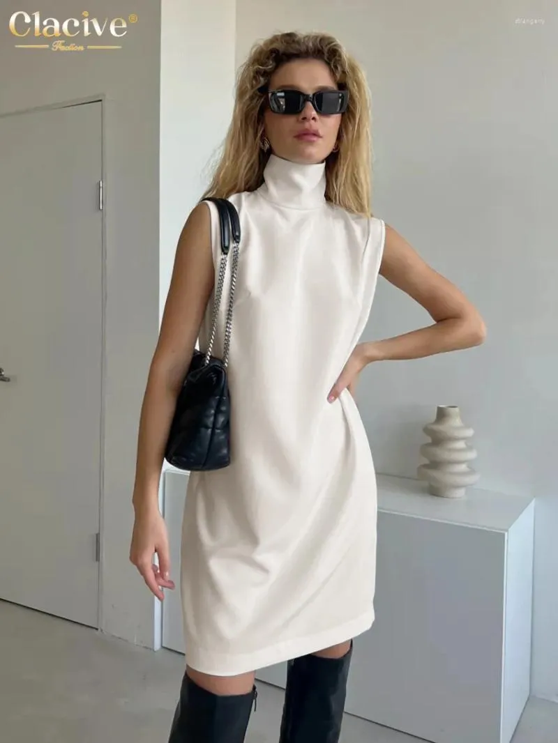 Casual Dresses Claceive Fashion Loose White Office Lady Dress Summer Elegant Classic Turtleneck ärmlös Simple For Women 2024