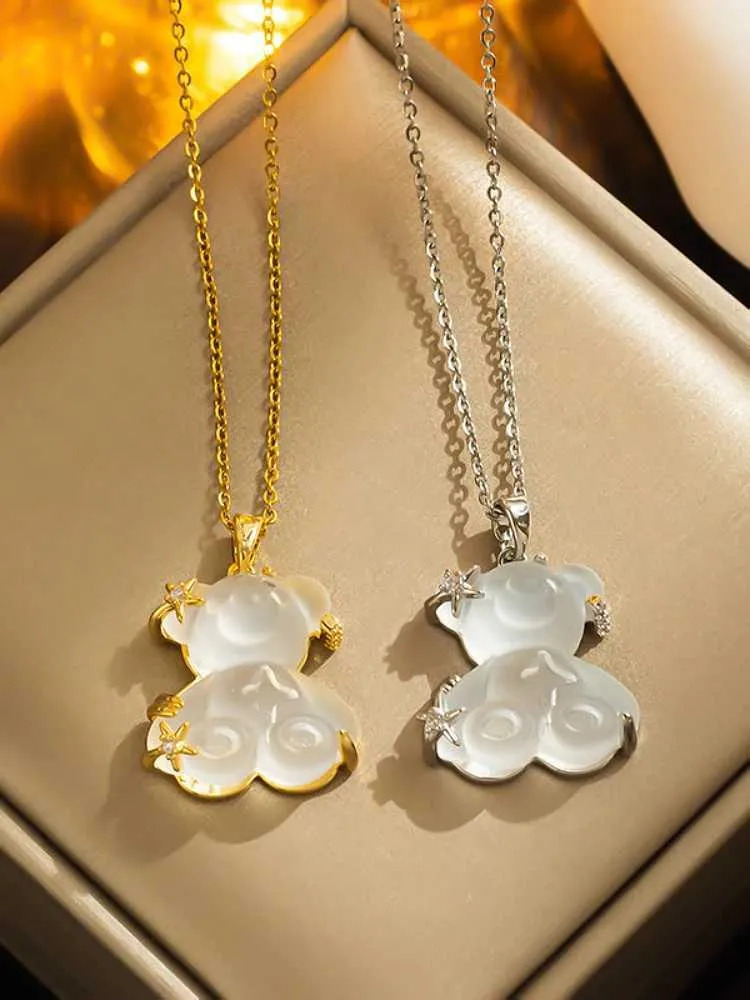 Crystal Bear Pendant Necklace Trendy Personality Jewellery_voghion.com