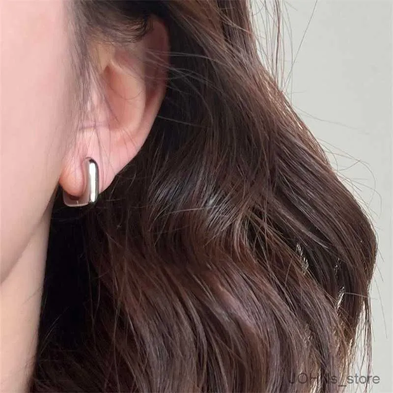 Stud Nieuwe Koreaanse metalen vierkante hoepel oorbellen voor vrouwen vintage eenvoudige gouden kleur geometrische gedraaide oorbellen feest sieraden