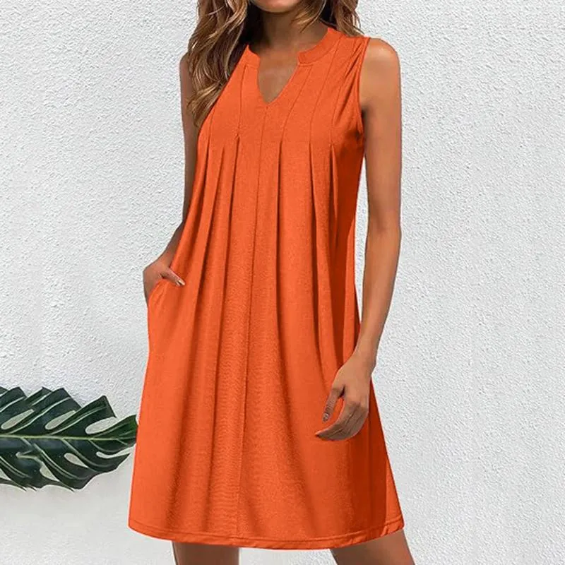 Robes décontractées Femmes simples V couches Prols de fête plissée Robe d'été élégant bureau solide mini mini