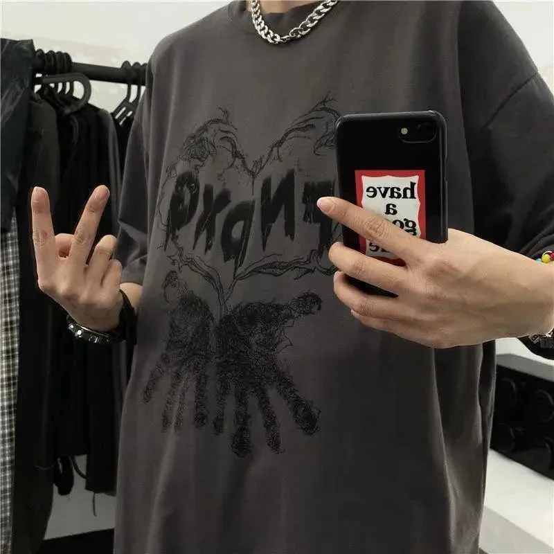 Men's T-Shirts Mens T-shirts Oversized Anime T2k Tops 2023 Summer Clothing Retro Dark Cotton Short Slve Ts Harajuku graphic T Shirts H240425