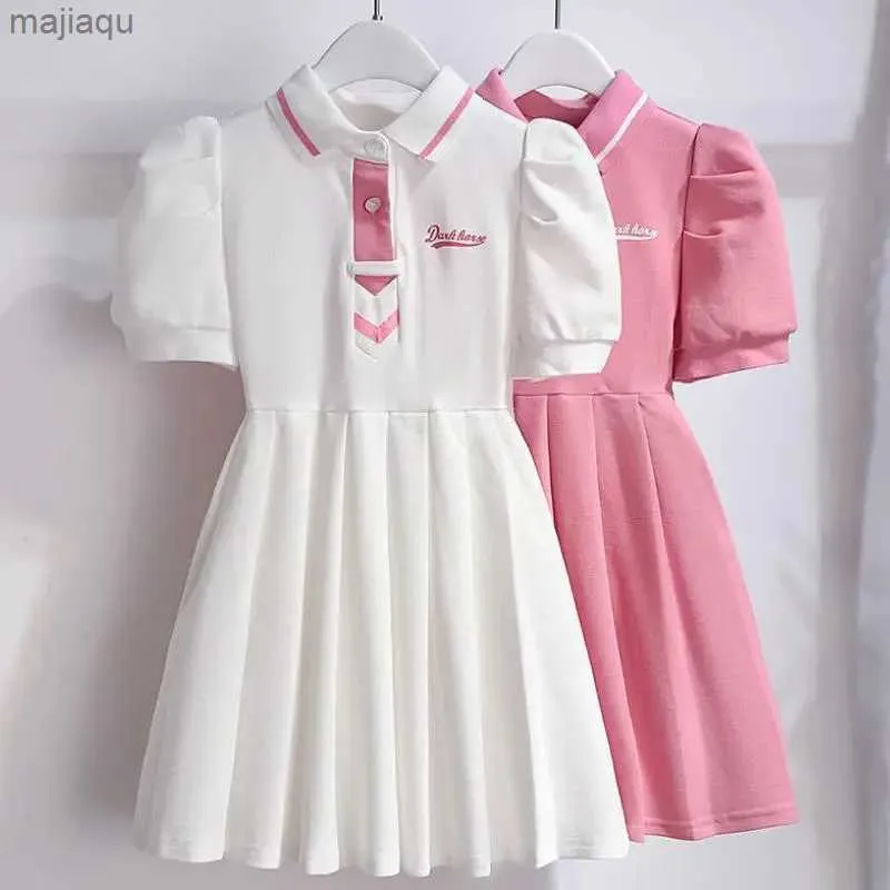 Robes de fille Version coréenne Nouveau 2024 The Childrens Robe Girls Small Fragrance Douce Robe plissée grande robe de princesse pour enfants 3-12yl2404