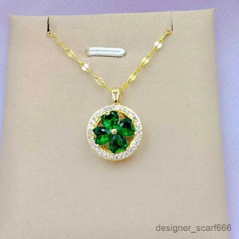 Green Flower Clover Pendant Necklace Vintage Style Gift_voghion.com