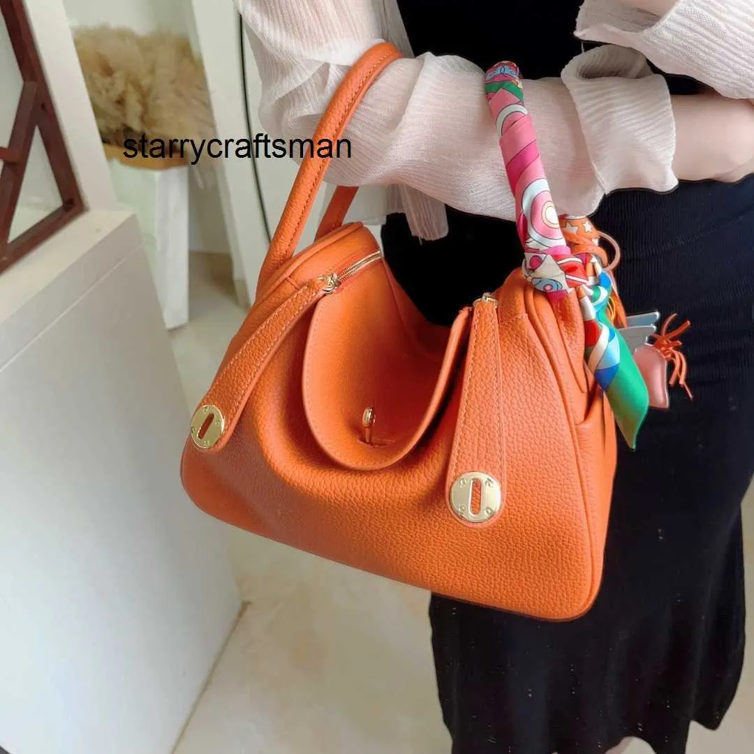 Designer Bag ldy l Nytt huvud 2024 Lager Cowhide Mönster Lindi Bag Doctor Bag Togo Womens Bag Single Shoulder Crossbody Handheld Medicine Bag