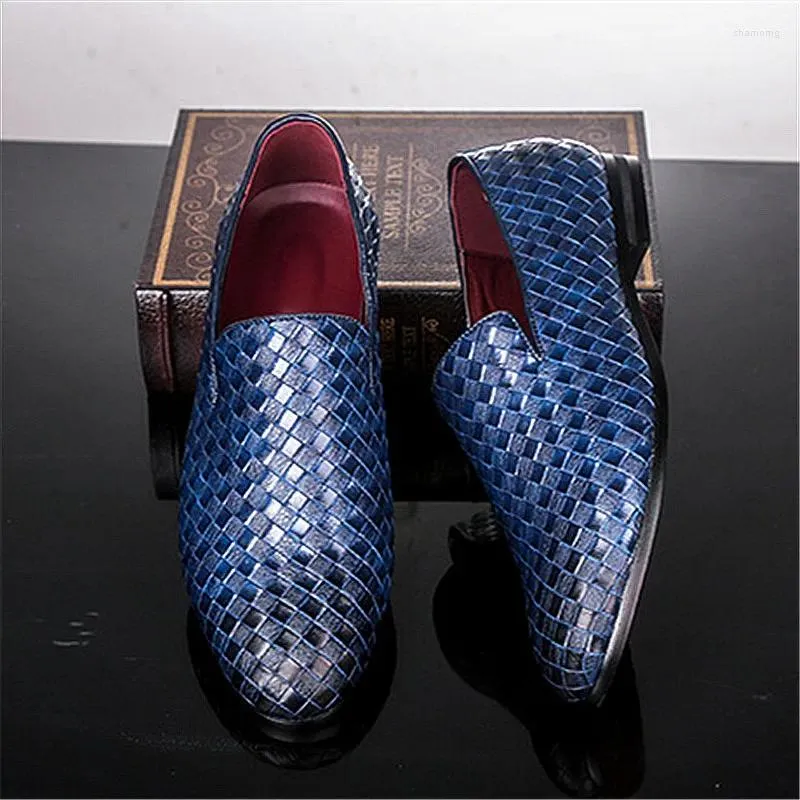 Buty zwykłe mężczyźni spiczasty pu skórzane mieszkania wsuwane solidne kolory Diamond Wzór projektowy dla młodzieży