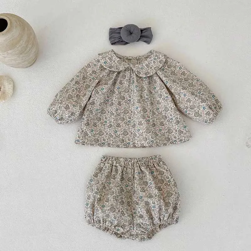 Clothing Sets 2023 Autumn Baby Girls Clothes Set Vintage Floral Kids Petal Collar Blouse and Bloomer 6121824 Months Toddlers Warm Outfits H240425