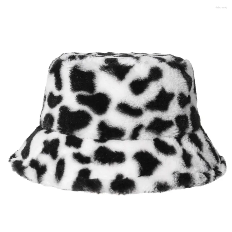 ヒョウの牛のファジーキャップのためのベレー帽の黒い白いぬいぐるみ帽子