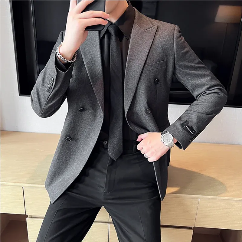 Jackets British Style Business Busine Casual Coat Men Men vintage Double Basted Slim Fit Blazers Dinner de casamento Prom Tuxedo Casaco Uniforme 4xl