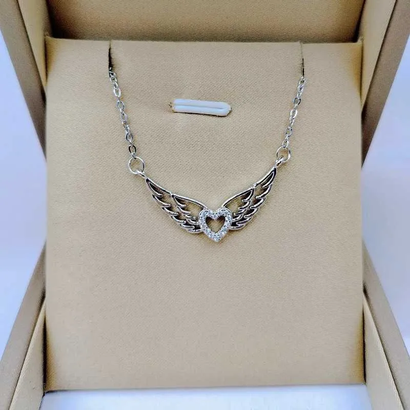 Collane Moda Ciondolo Collana Ali d'Angelo Classico Personalità Forma di Cuore Versatile Ciondolo Squisito Catena Clavicola_voghion.com