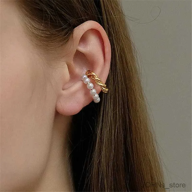 Charm Korean Gold Color Double-Layer Pearl Ear Cuff Earrings for Women Vintage Geometric Circle Earcuff Fake Piercing Clip Jewelry