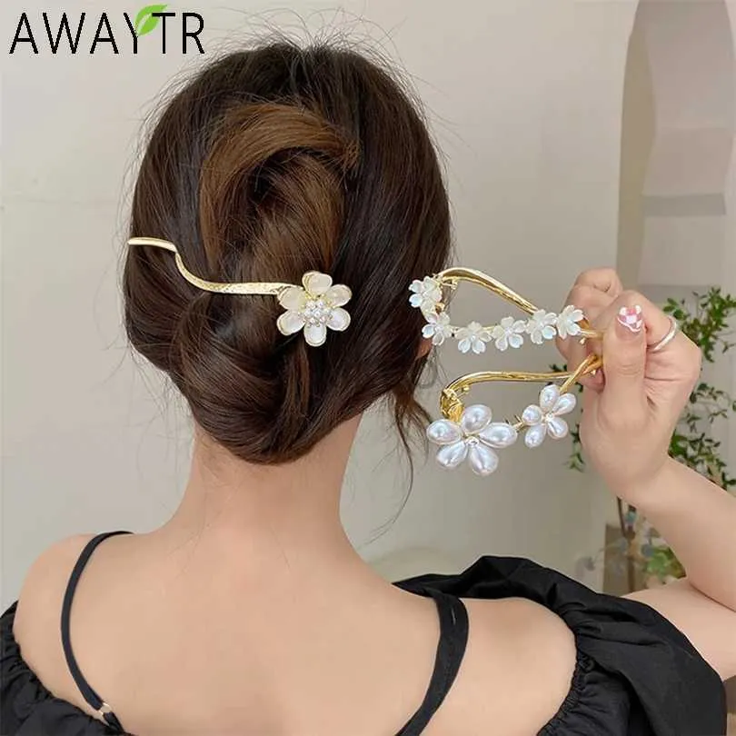 Bröllop hår smycken elegant s form pärla hår klo klipp för kvinnor hår bulle hårnål huvudbork roston metall barrettes banan twist clips smycken d240425