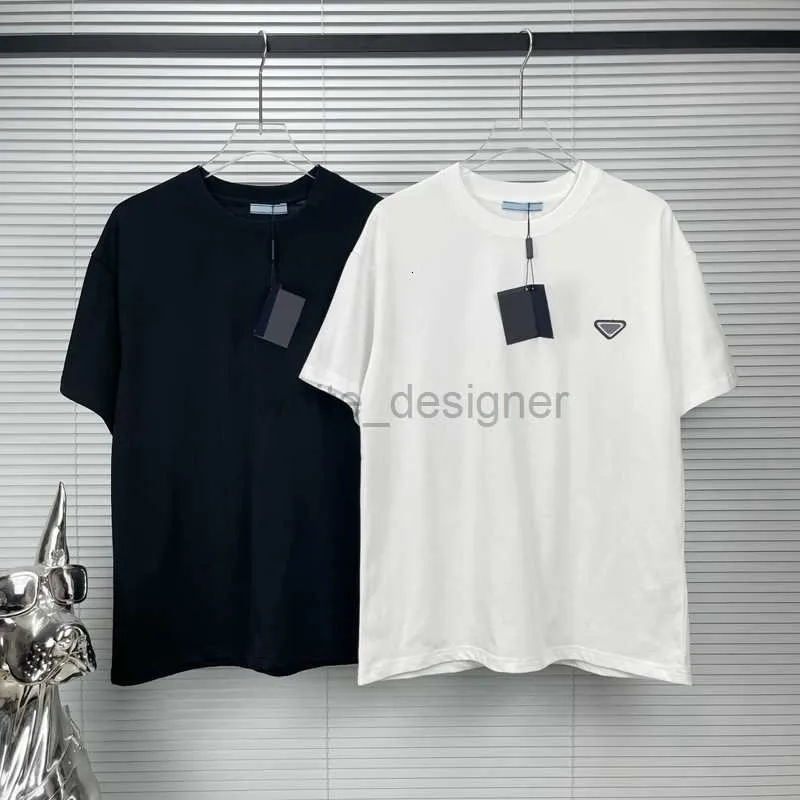 Designer Mens Thirts Fashion Summer Trendy Brand Solid Color Tops semplice e casual Atmosfera rotonda T-shirt a maniche corta Maglietta da uomo e magliette da uomo e da donna Polo