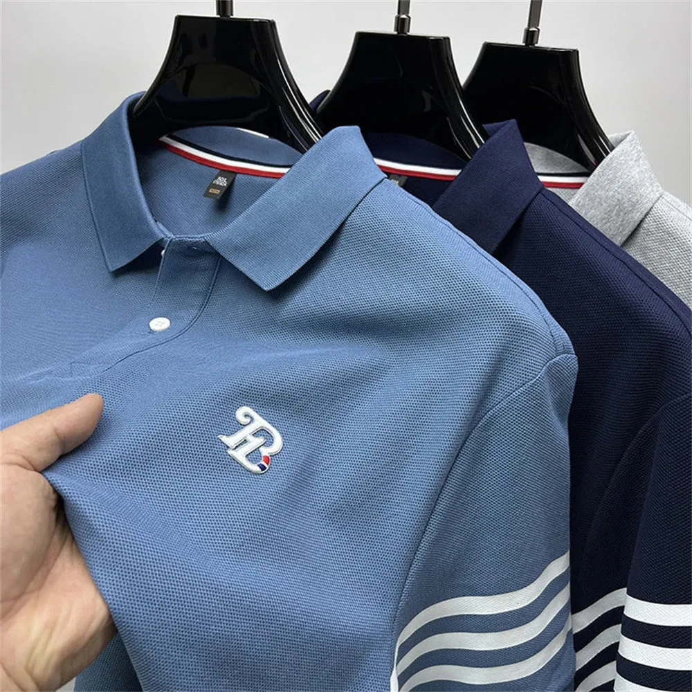 Polo à hommes de haute qualité Stripe de brodel 100cotton Split Hem Sweve Colorde Casuan Casual Golf Summer Menswear 240418