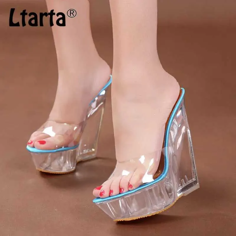 Klänningskor LtaTa Women Club Party High-Heeled Sandals Slippers Transparenta Crystal Shoes Waterproof Platform 15cm Wedge Shoes LFD-126 H240425