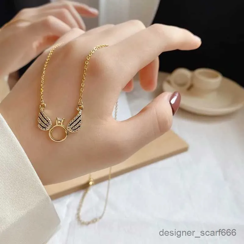 Pendant Necklaces Fashion Angel Lovely Necklace Simple and Small Wings Advertisement Ring Collar Chain Girl Gift_voghion.com