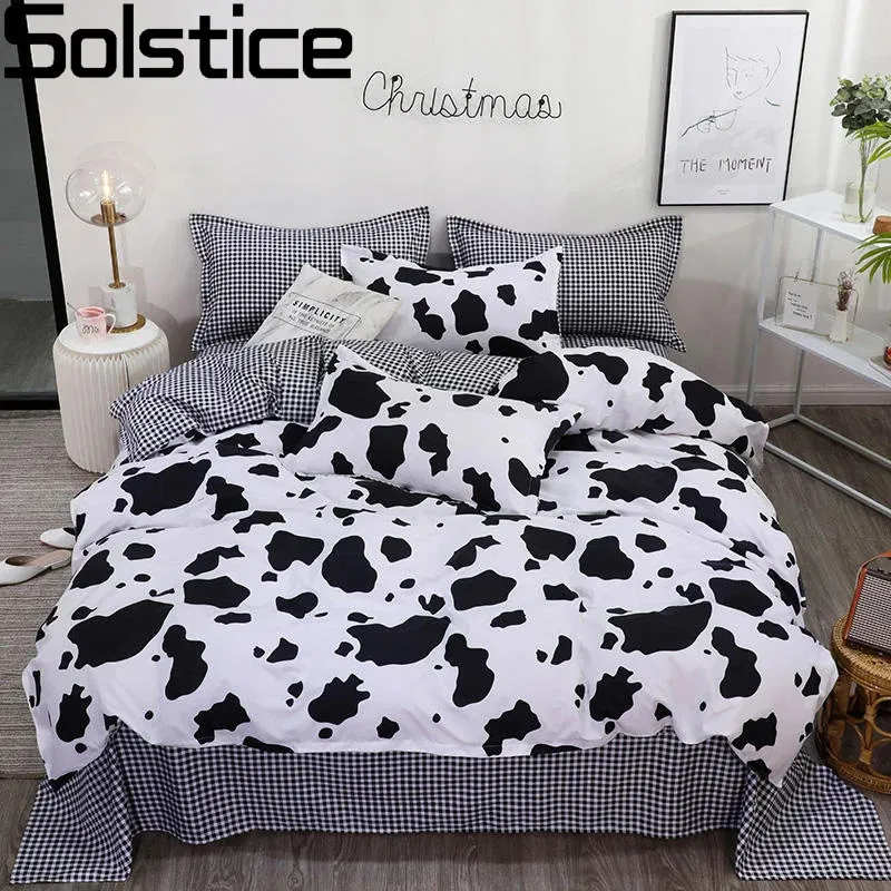 Solstice beddengoedset dekbedoverdeksel kussensloop Bed Flat Black Black and White Cow Pattern Printing Quilt Linnengoed Queen 240425